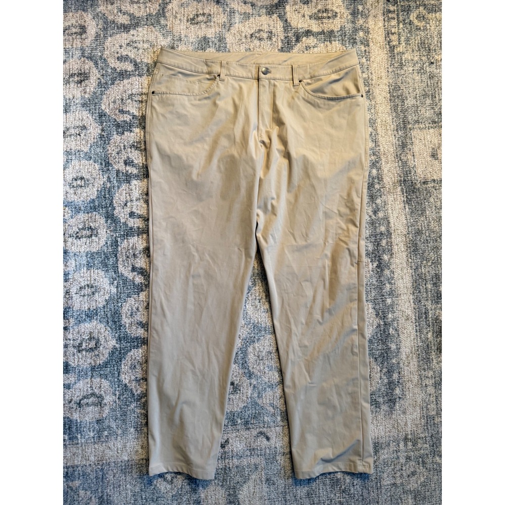 Lululemon Men's ABC Pant Classic 32"L Size 40 Excellent Condition